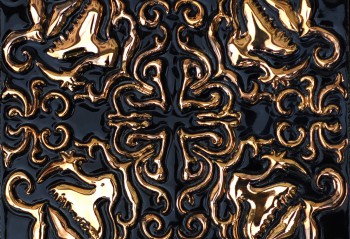 Mira, schwarz-gold